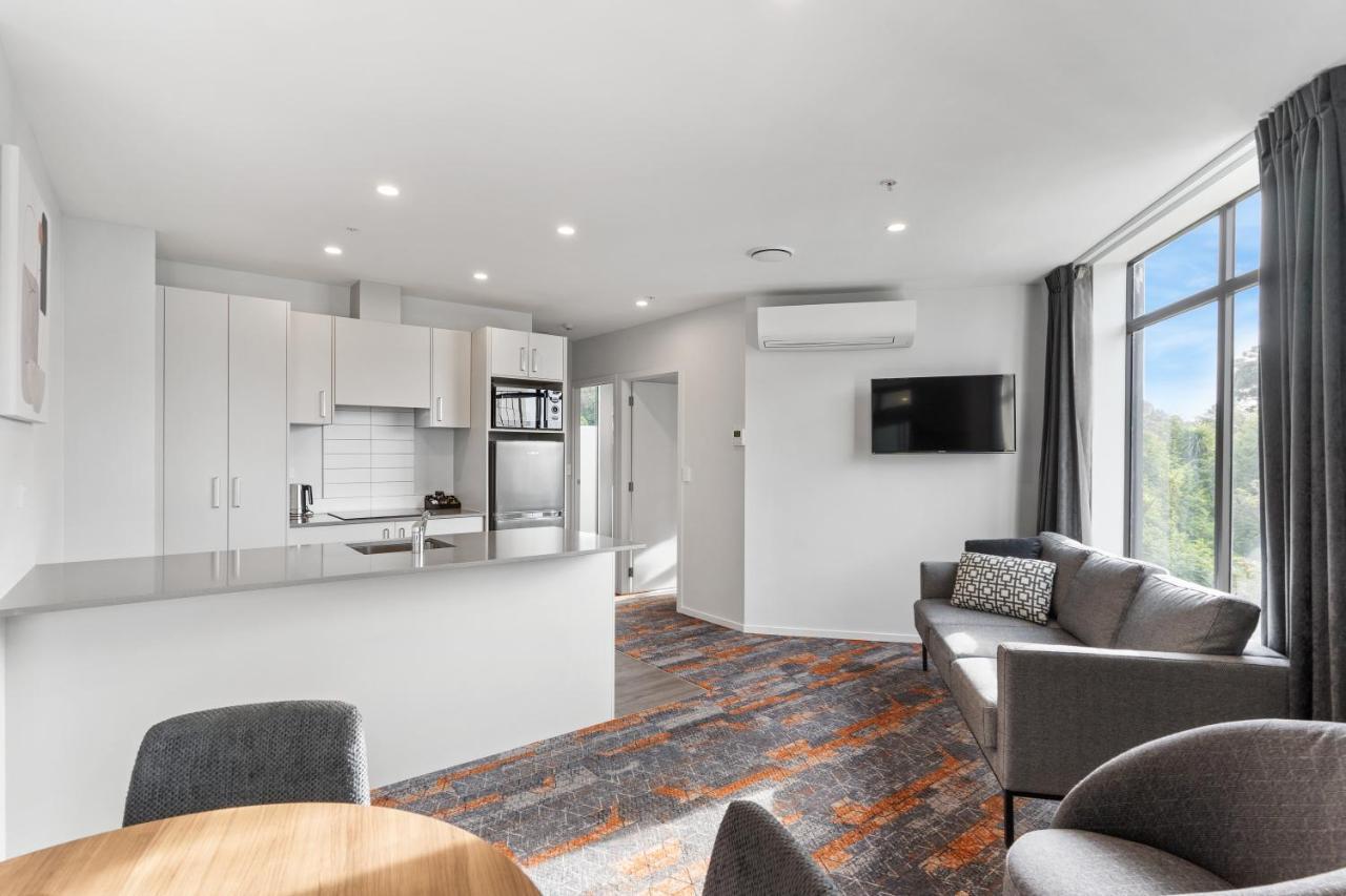Ramada By Wyndham Newmarket オークランド エクステリア 写真
