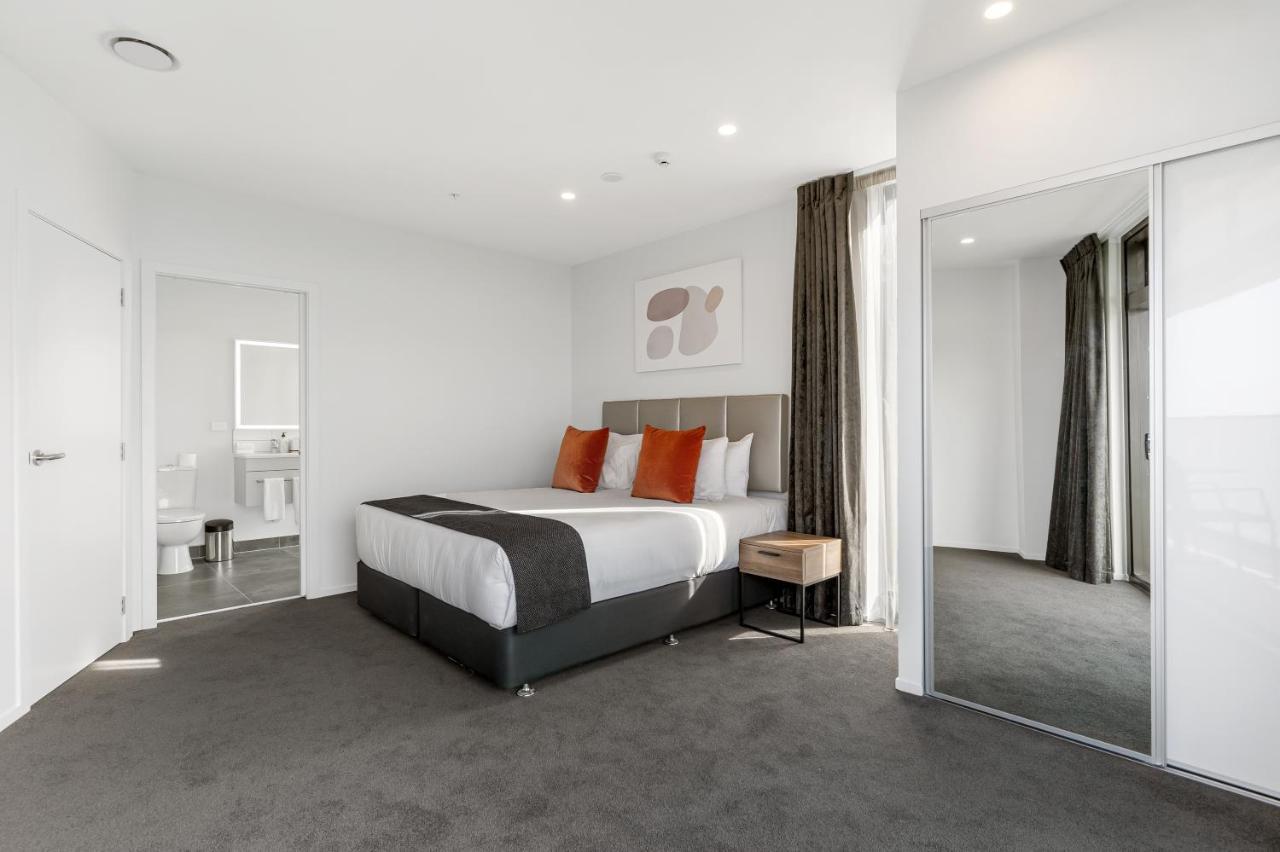 Ramada By Wyndham Newmarket オークランド エクステリア 写真