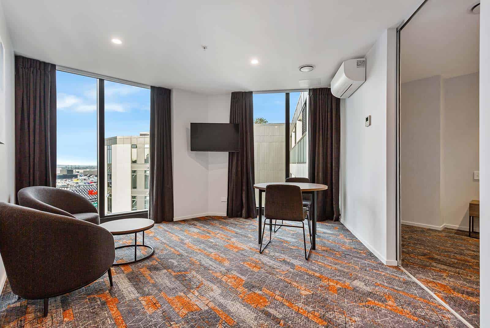 Ramada By Wyndham Newmarket オークランド エクステリア 写真