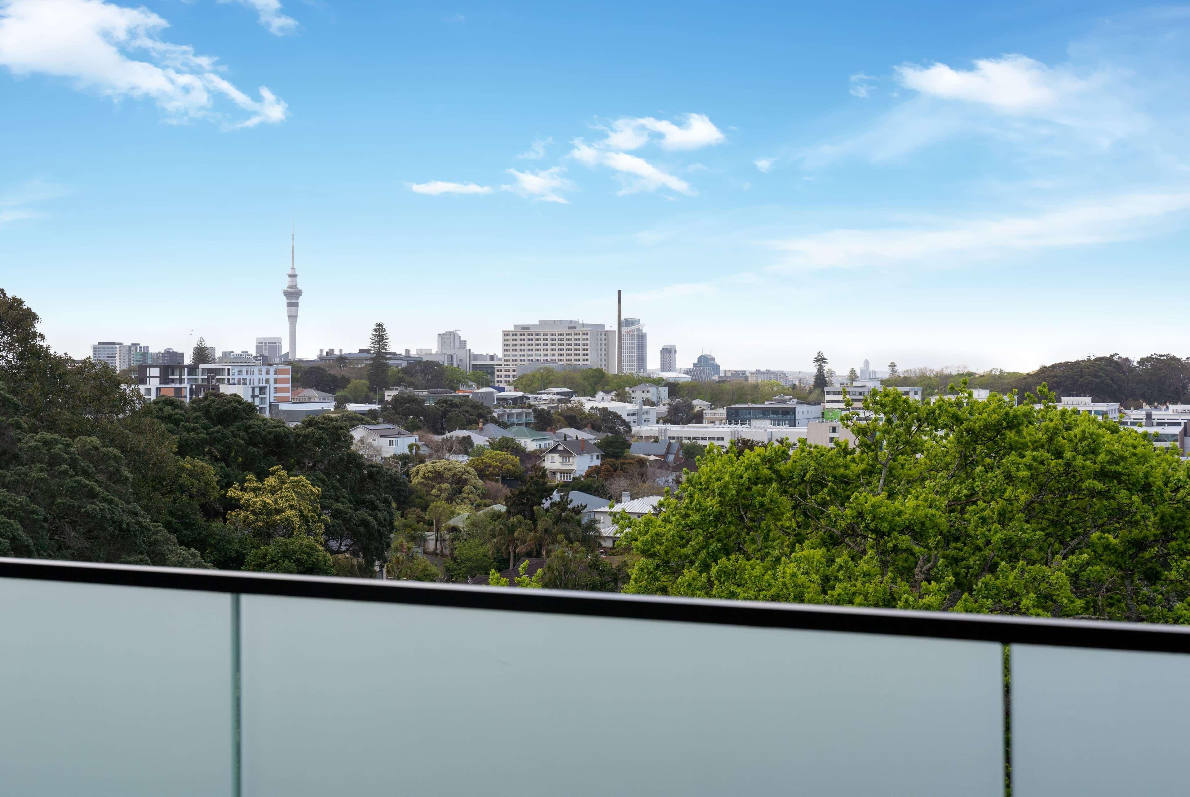 Ramada By Wyndham Newmarket オークランド エクステリア 写真