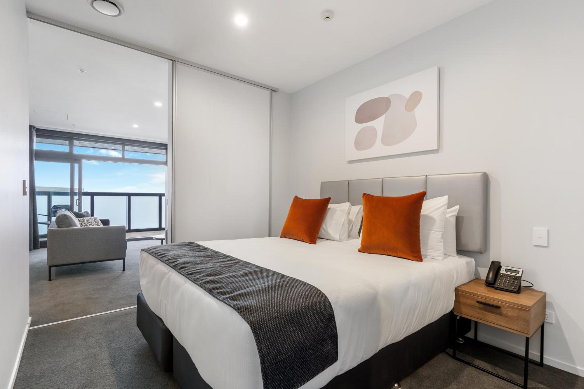 Ramada By Wyndham Newmarket オークランド 部屋 写真